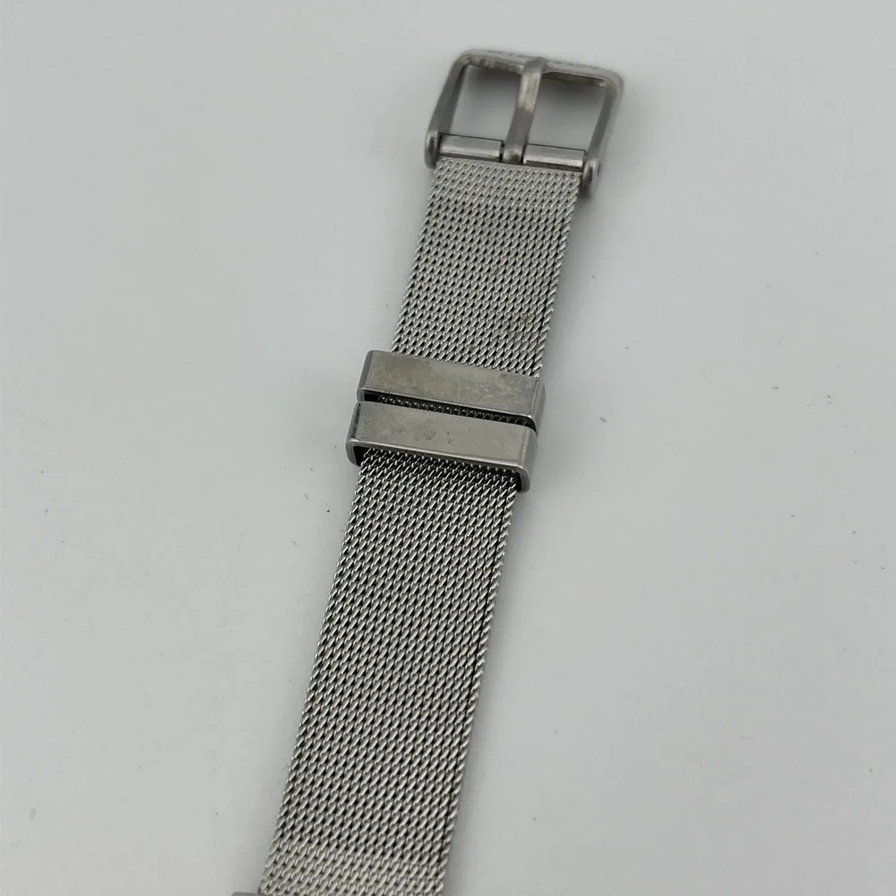 Ellen Tracy Watch Women 34mm Silver Case Crystals Mesh Metal Band- New‎ Battery